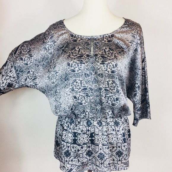 Collective Concept Black Gray Mandala Peasant Top - Picture 7 of 8